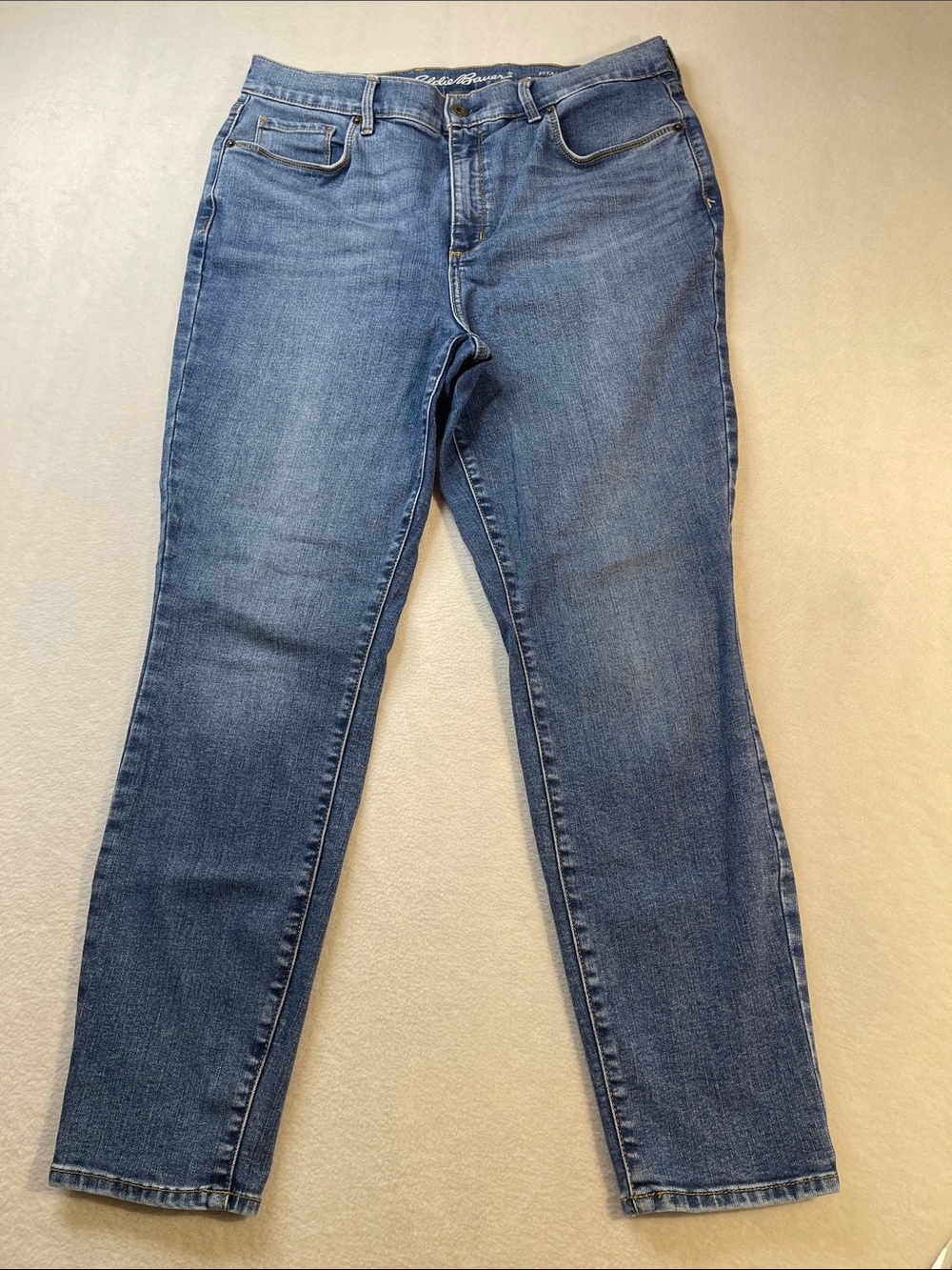 Eddie Bauer VOYAGER Womenโs HIGH RISE Skinny Jeans in Medium Blue Wash SIZE 14